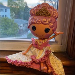 Lalaloopsy dolls